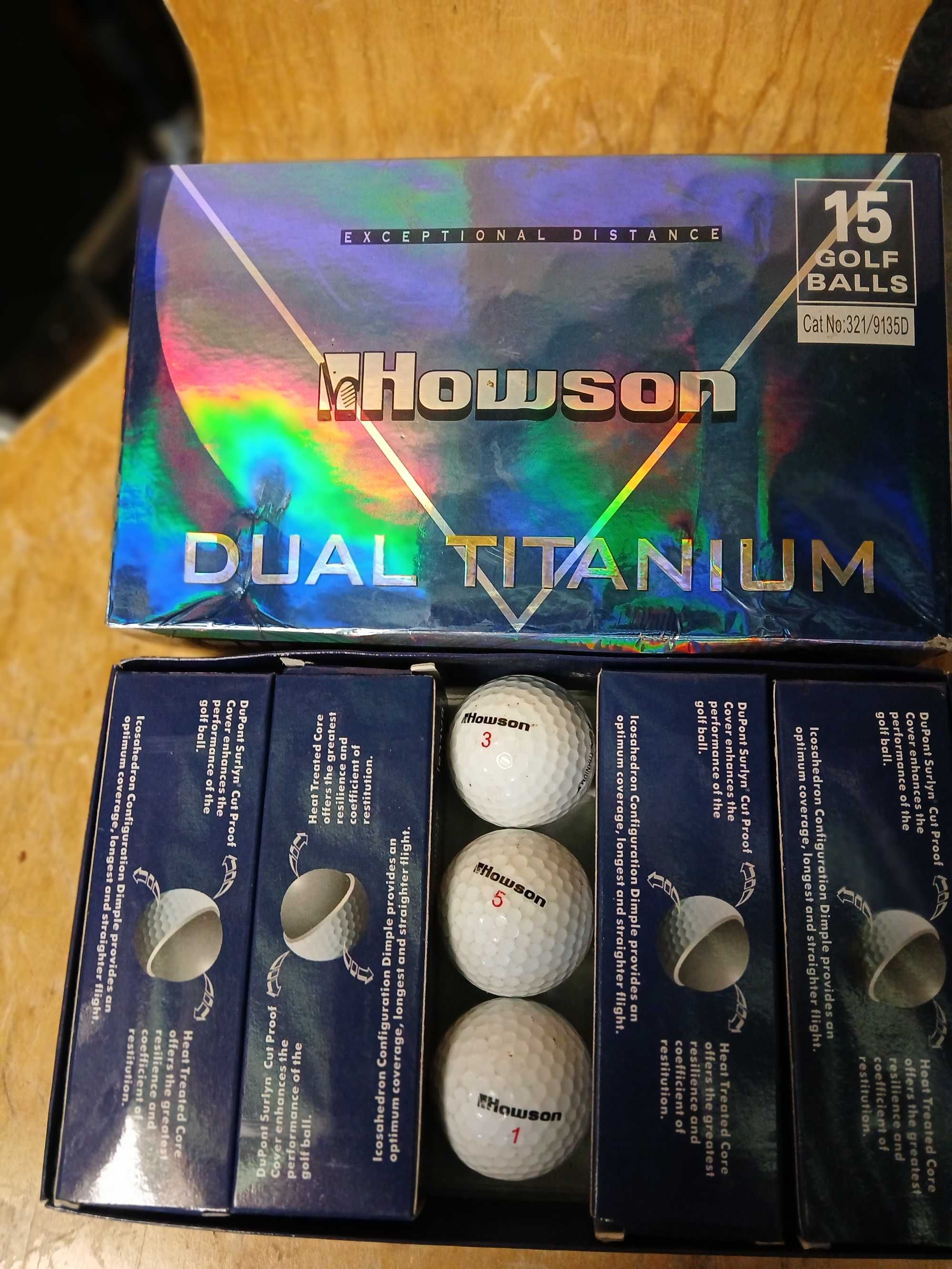 Caixa bolas golf Howson