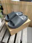 Yeezy slide slate grey 42