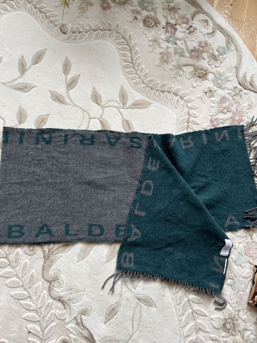 Кашемірові шарфи baldessarini та sisley