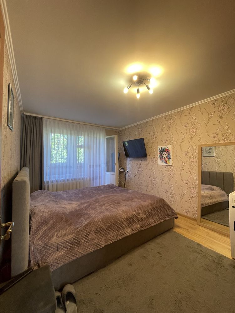 Продаж 2к квартири,  р-н Позитрон.