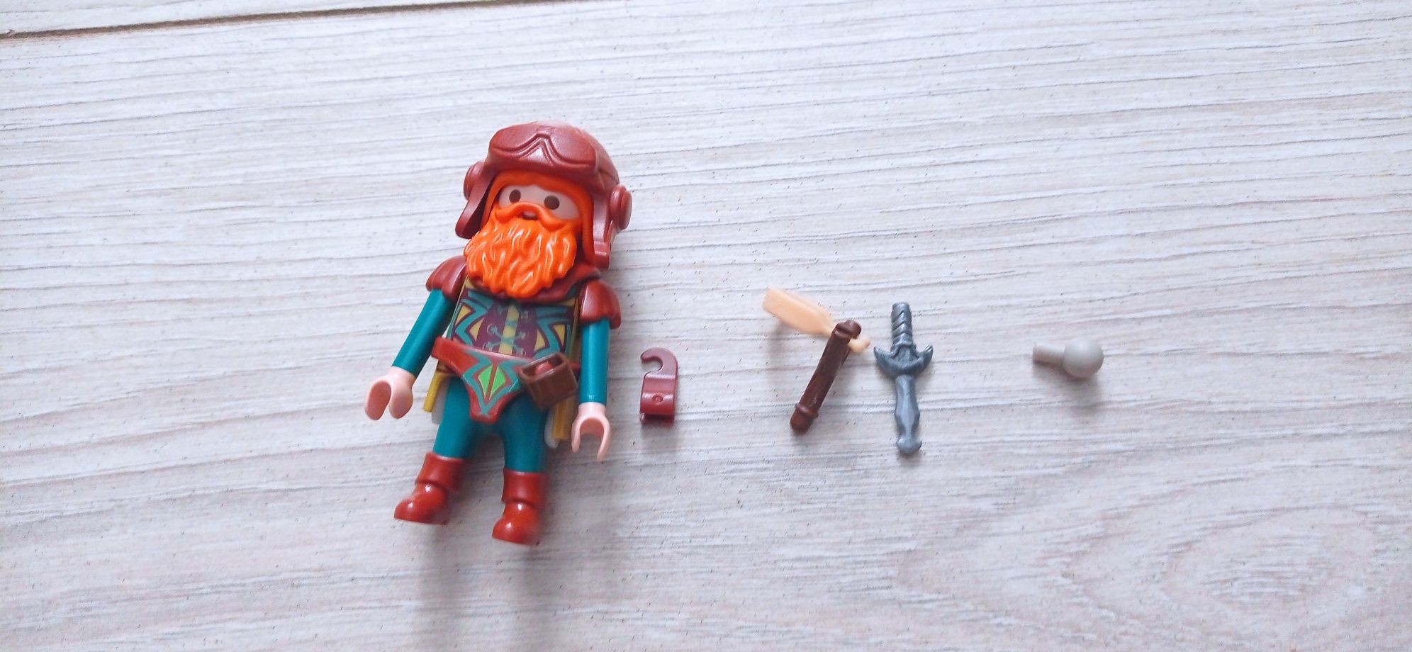 Latający krasnolud z lotnią Playmobil