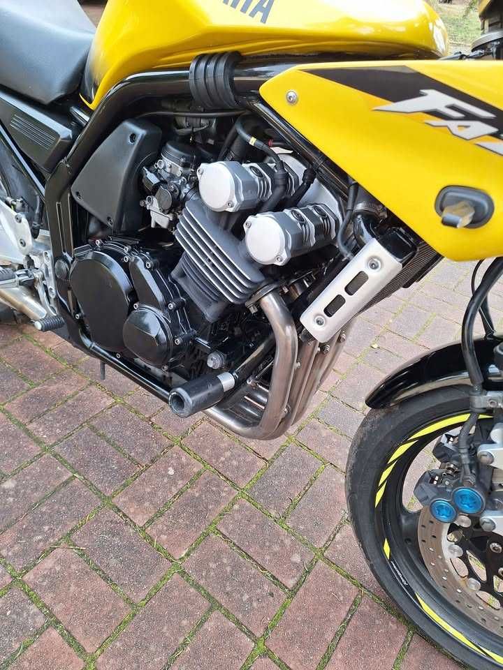 Yamaha Fzs 600 Fazer