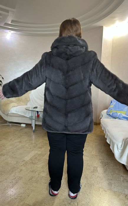 Продам полушубок (норка)