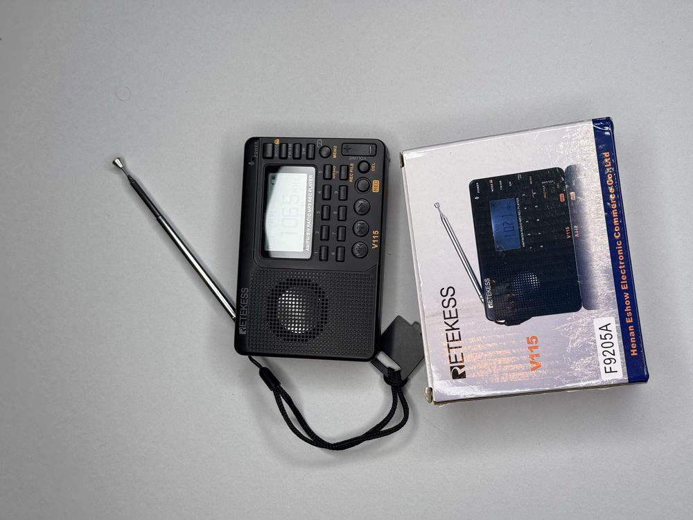 Радіо RETEKESS v115