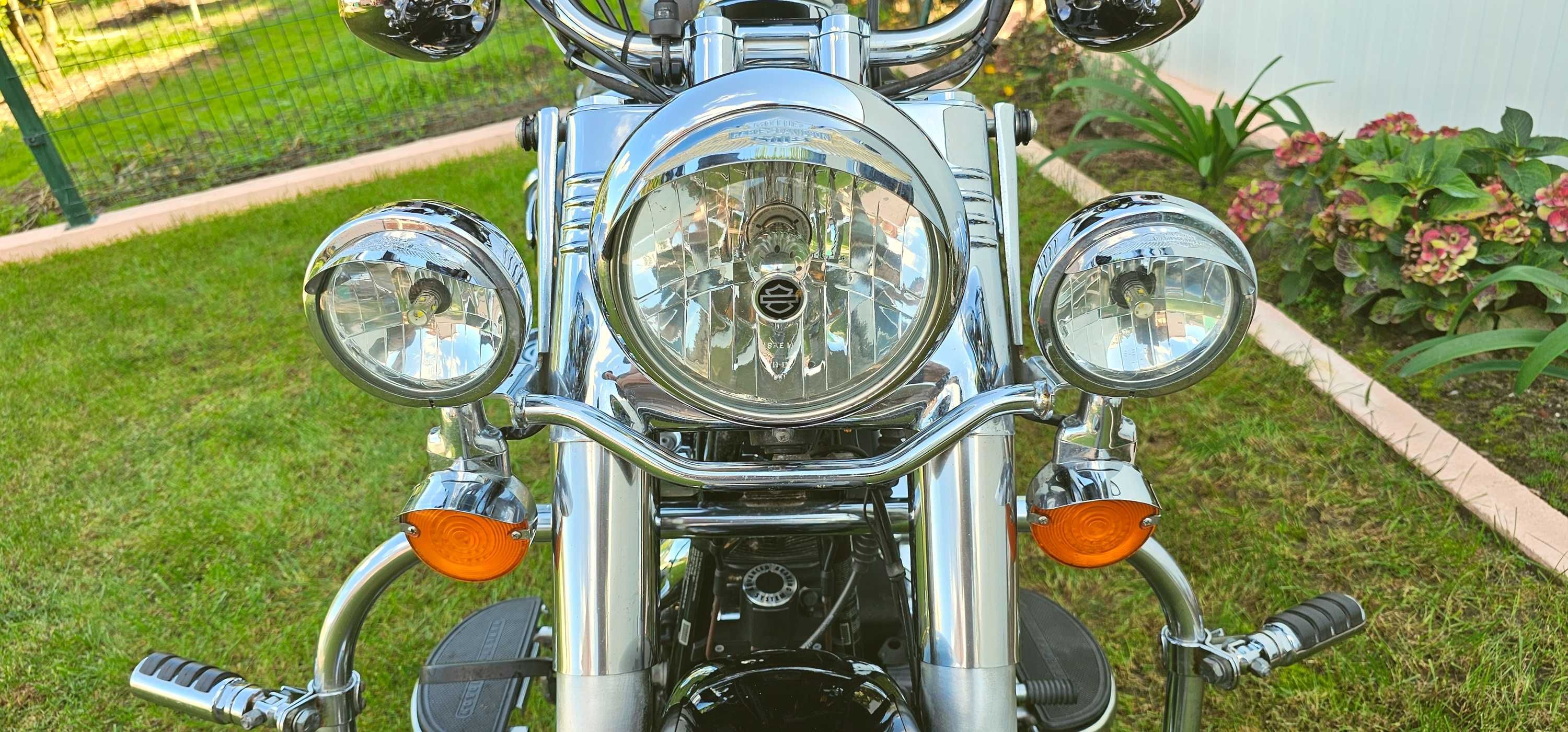 Harley Davidson FLSTC Heritage Softail