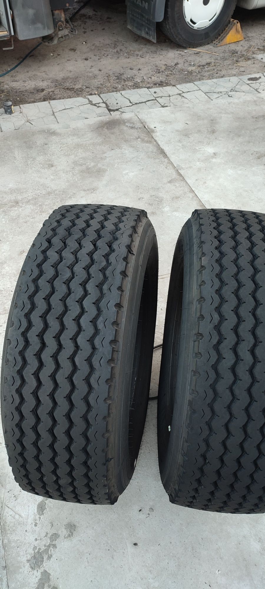 Шини 385/65 r 22.5