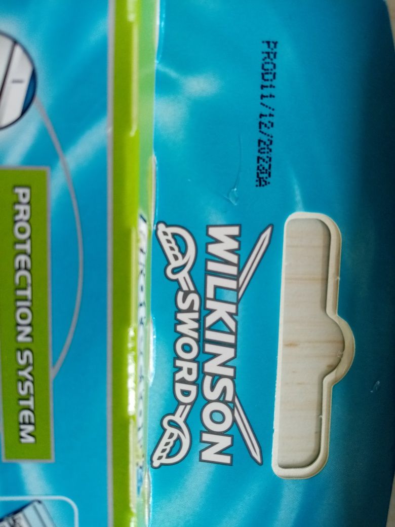 48szt Wilkinson Sword Protector Aloes