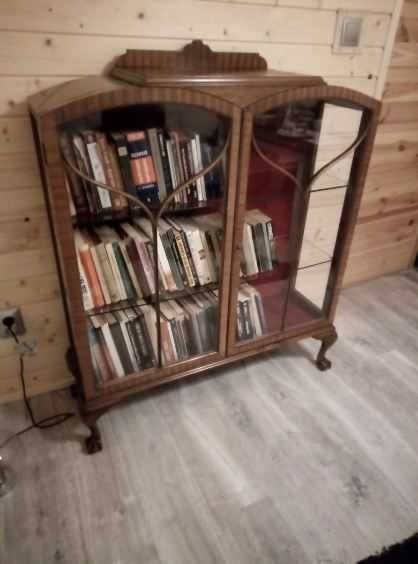 Biblioteczka/witryna z lat 40tych