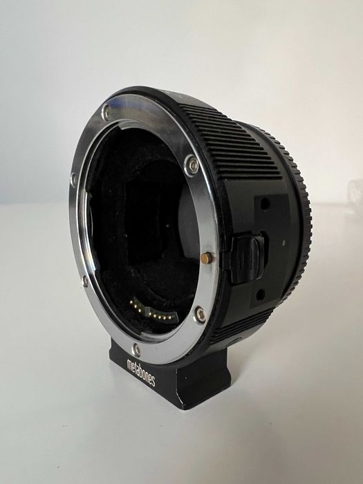 Продам перехідник Metabones для Sony&Canon (хороший стан)