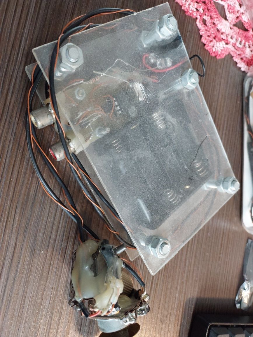 dwie gry PONG na upong 12f675, retro, diy