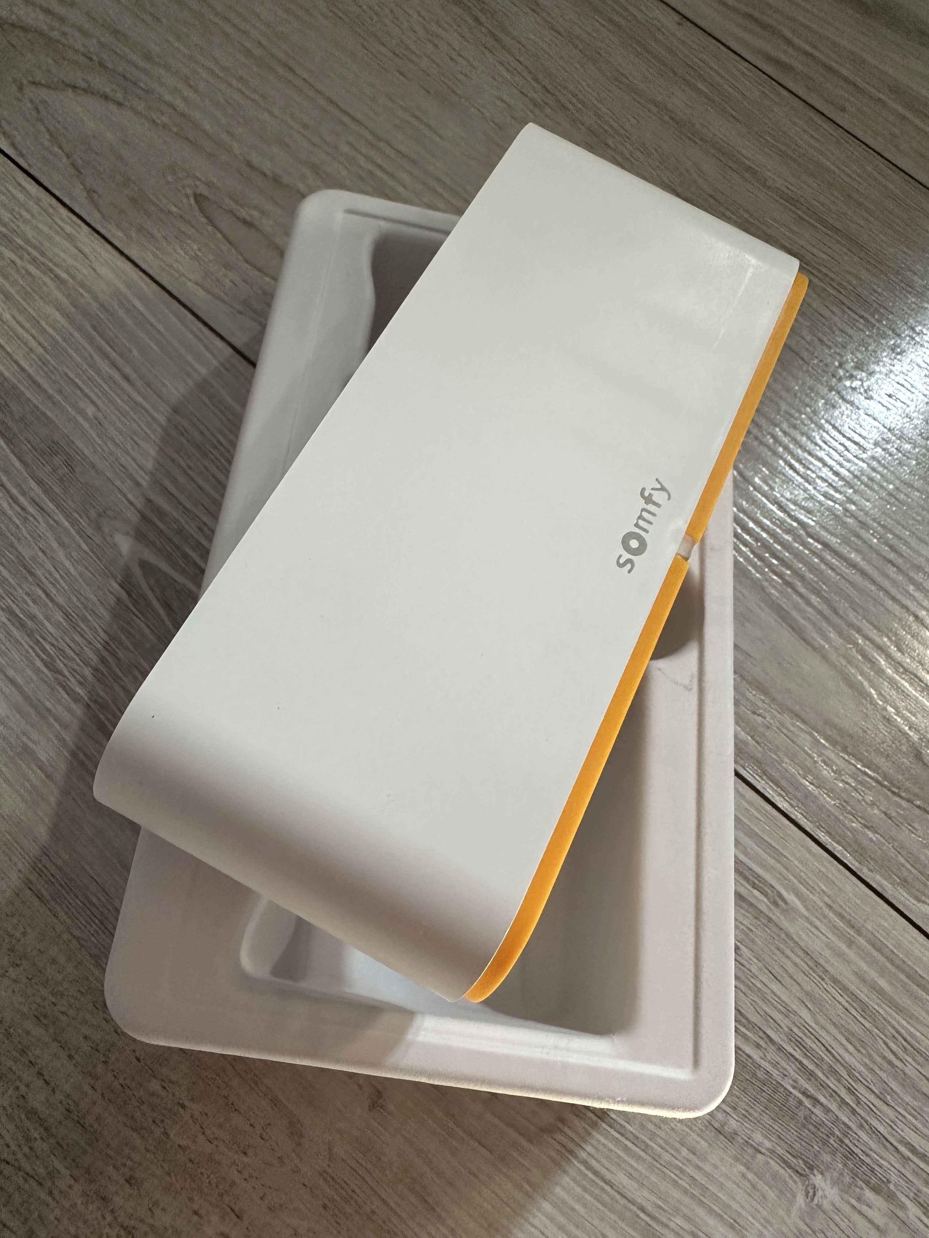Somfy Tahoma Switch wifi zigbee / homekit / IO / RTS