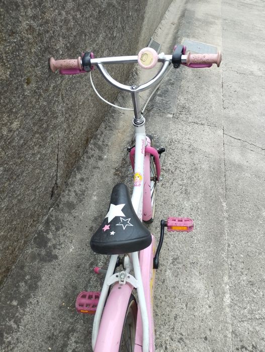 Bicicleta menina