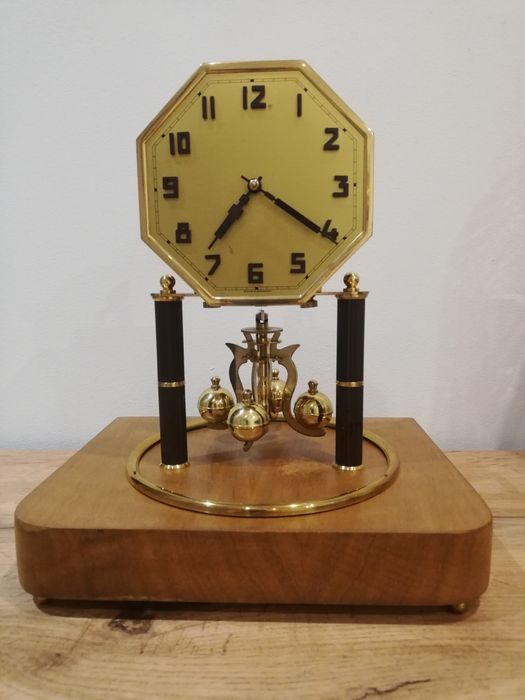 Zegar roczny roczniak Kern