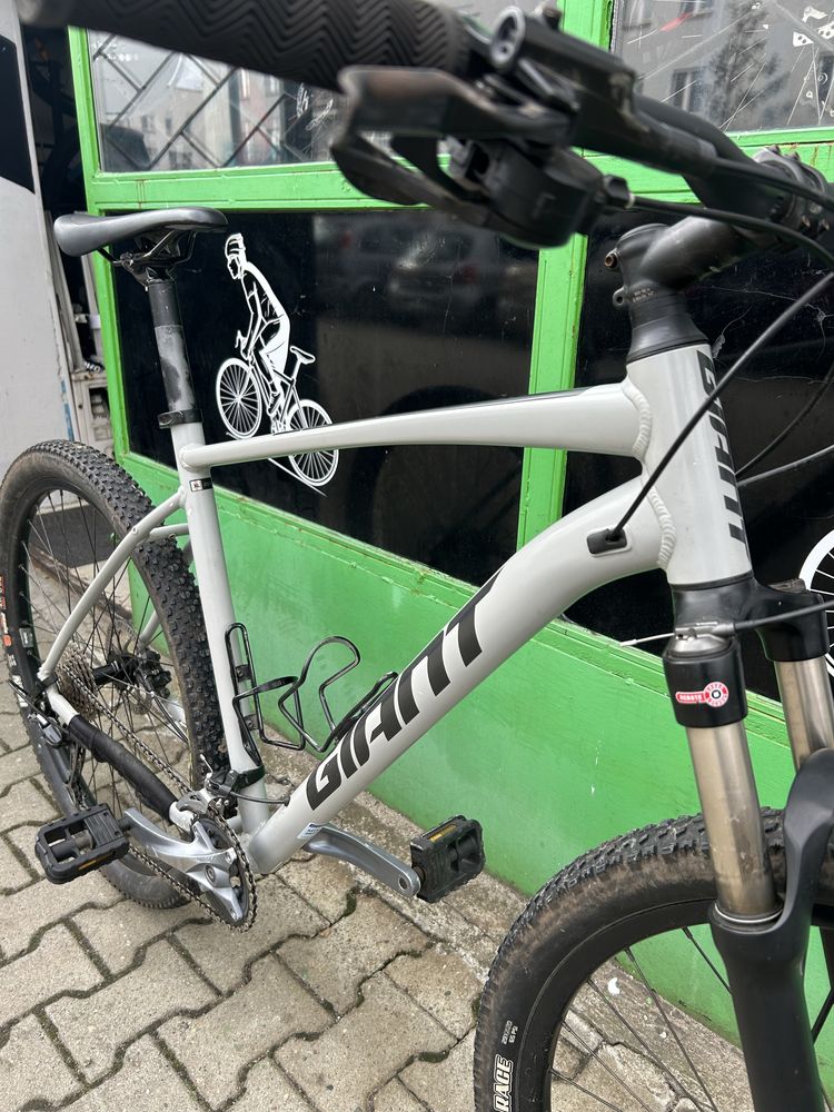 Rower - Giant - Talon 2 - Deore - kola 29