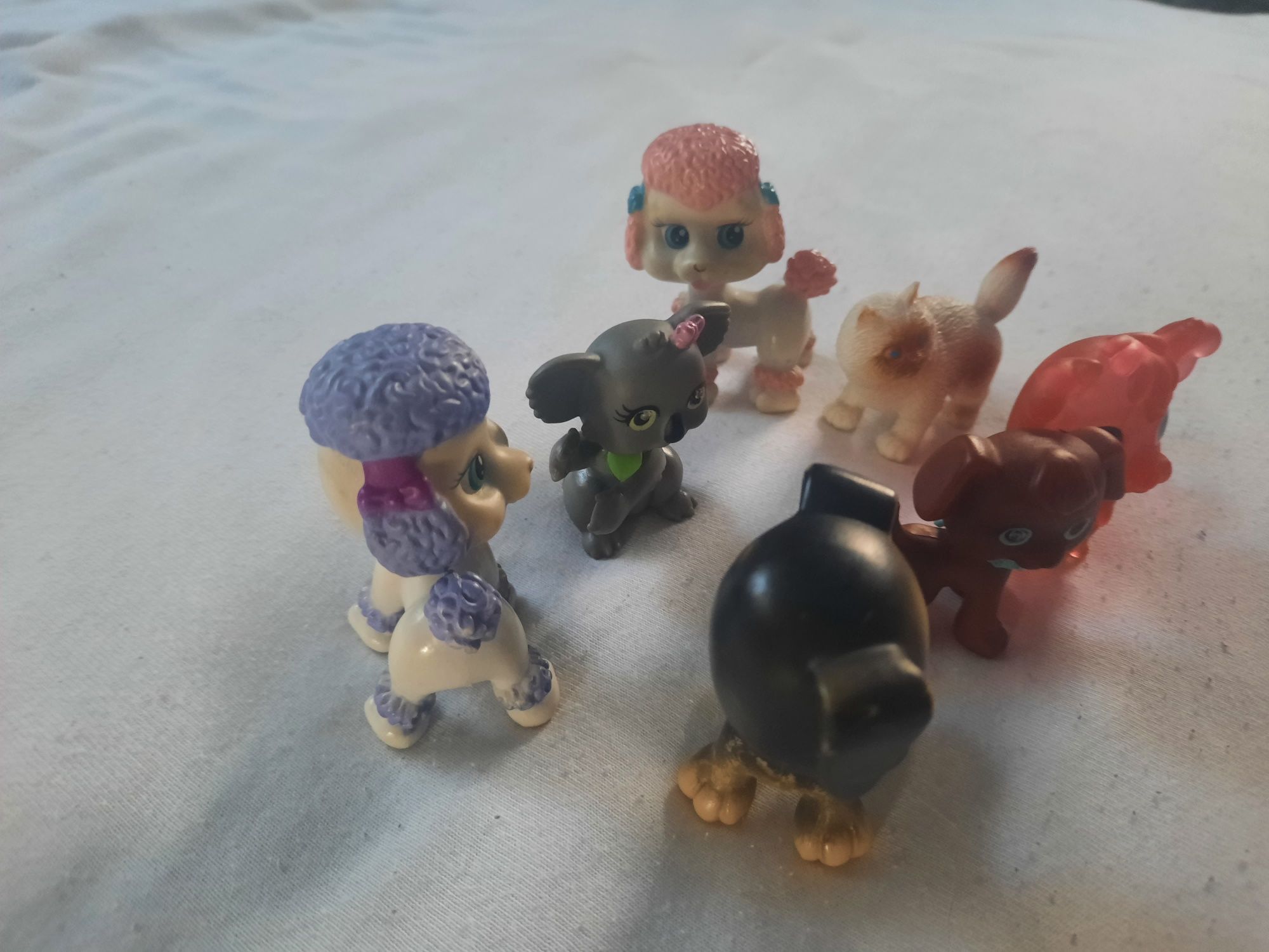 Figurki zwierzaków 7 szt m.in. firmy Mattel