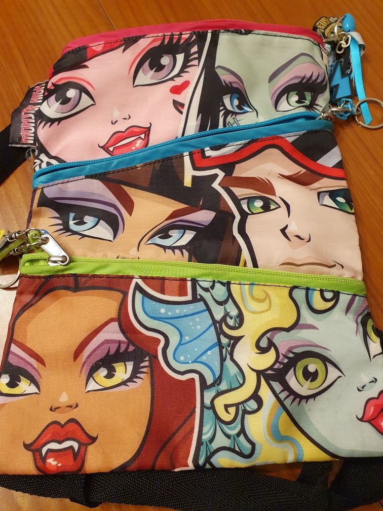 Plecak Monster High i akcesoria