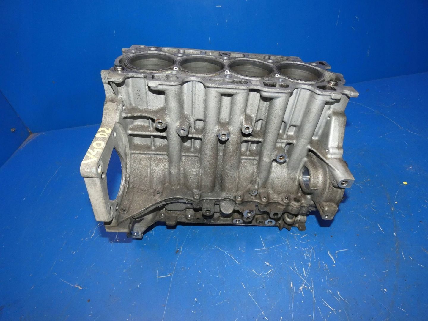 VOLVO V40 II V60 S60 II 1.6 D D2 BLOK SILNIKA D4162T