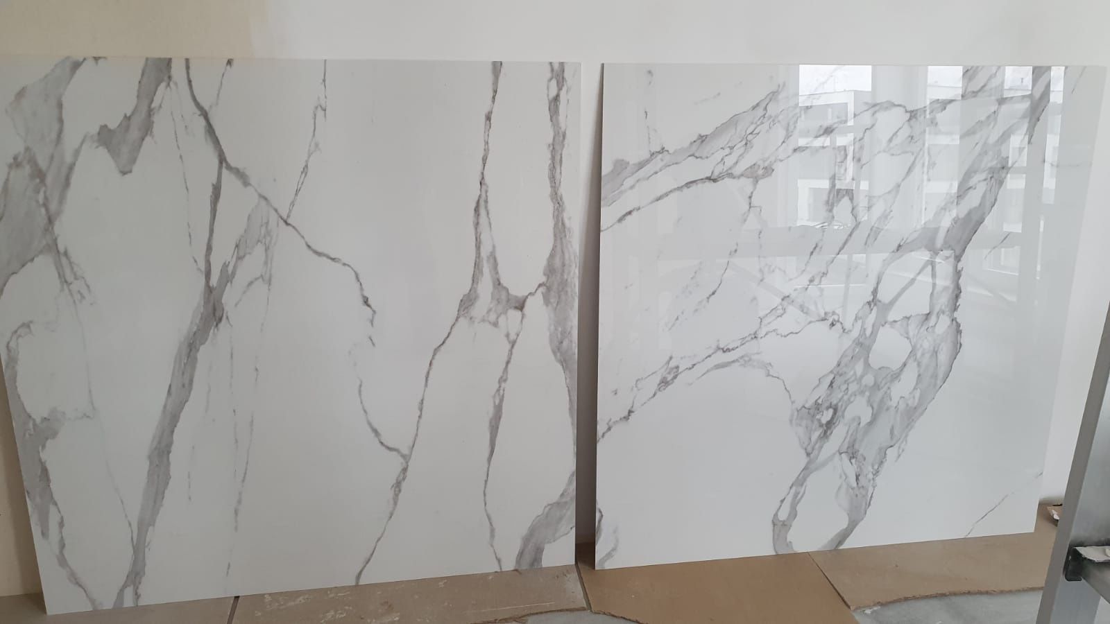 Płytki Tubądzin Maciej Zień - Specchio Carrara 120x120 cm (2szt.)