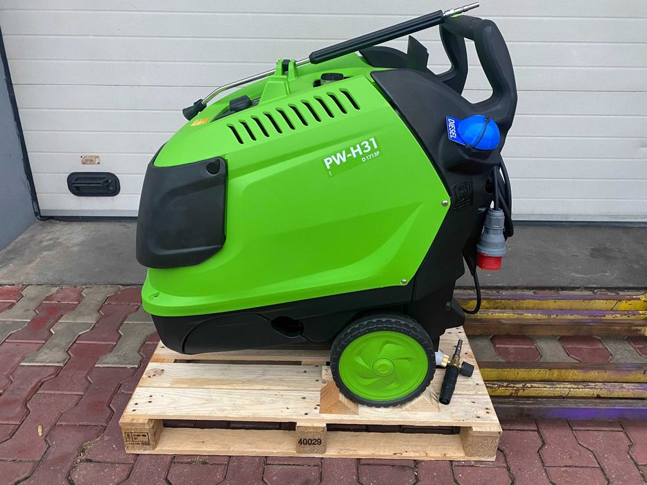 Myjka ciśnieniowa IPC PW-H31 D1713P ciepłowodna  IDAC41596
