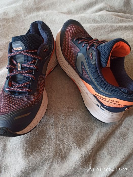 Беговые кроссовки KIPRUN LONG