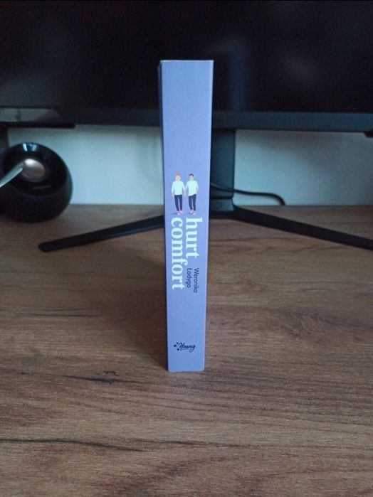 Hurt Comfort - Weronika Łodyga