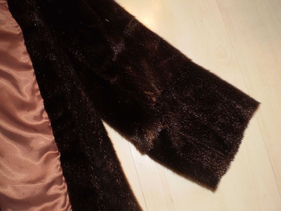 Futerko naturalne, prawdopodobnie z NUTRII