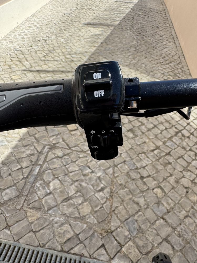 Nanrobot scooter elétrica