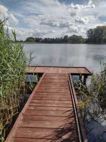 wynajmę domek nad jeziorem Dłuskim k/Rypina z własnym pomostem