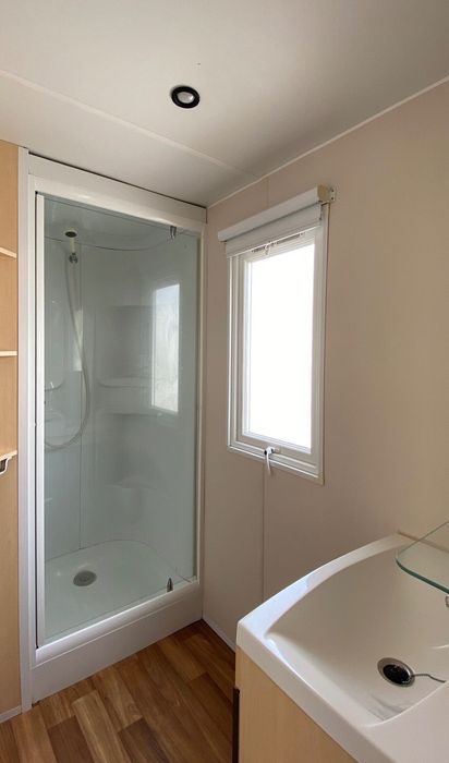 MOBILE HOME NA OCASIÃO IRM DE 8X4 METROS EM PORTIMAO.