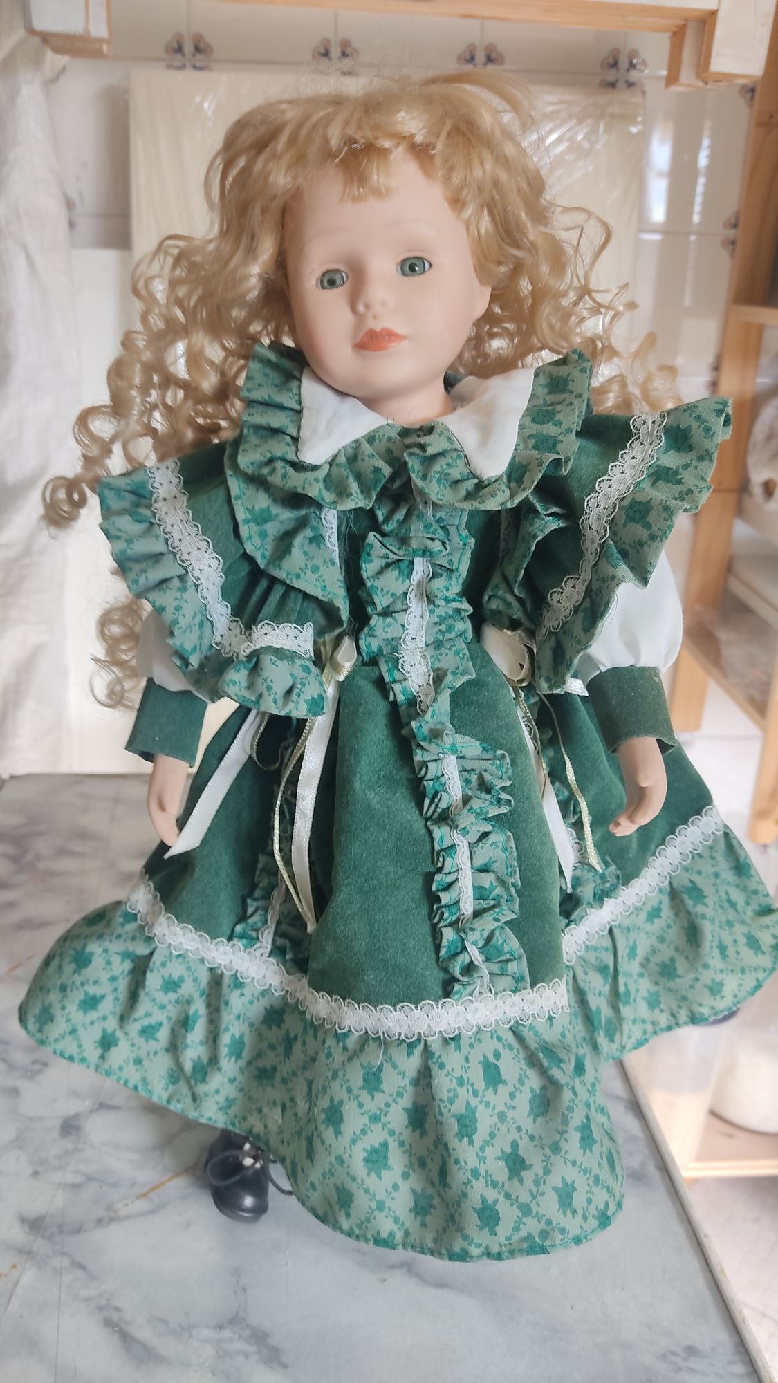 Bonecas de porcelana