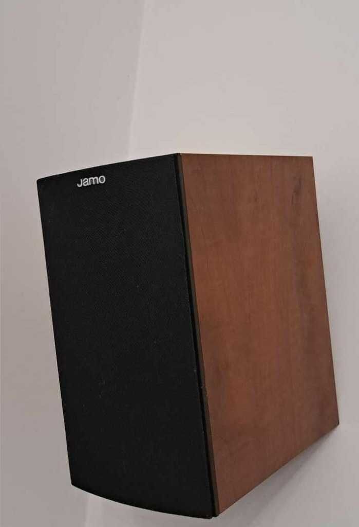 Kolumny Zestaw kina domowego 5.1 (JAMO S606 + subwoofer)