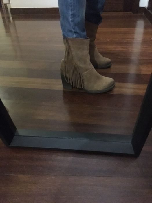 Botins em pele, vomo novas