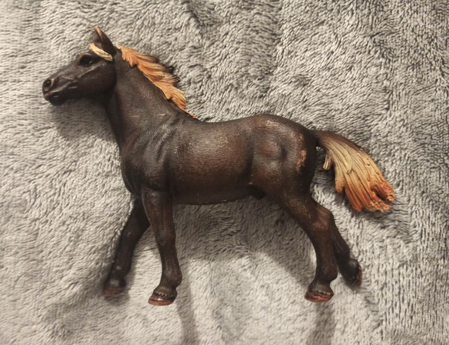 Schleich Mojo CollectA koń konie ogier mustang 2016