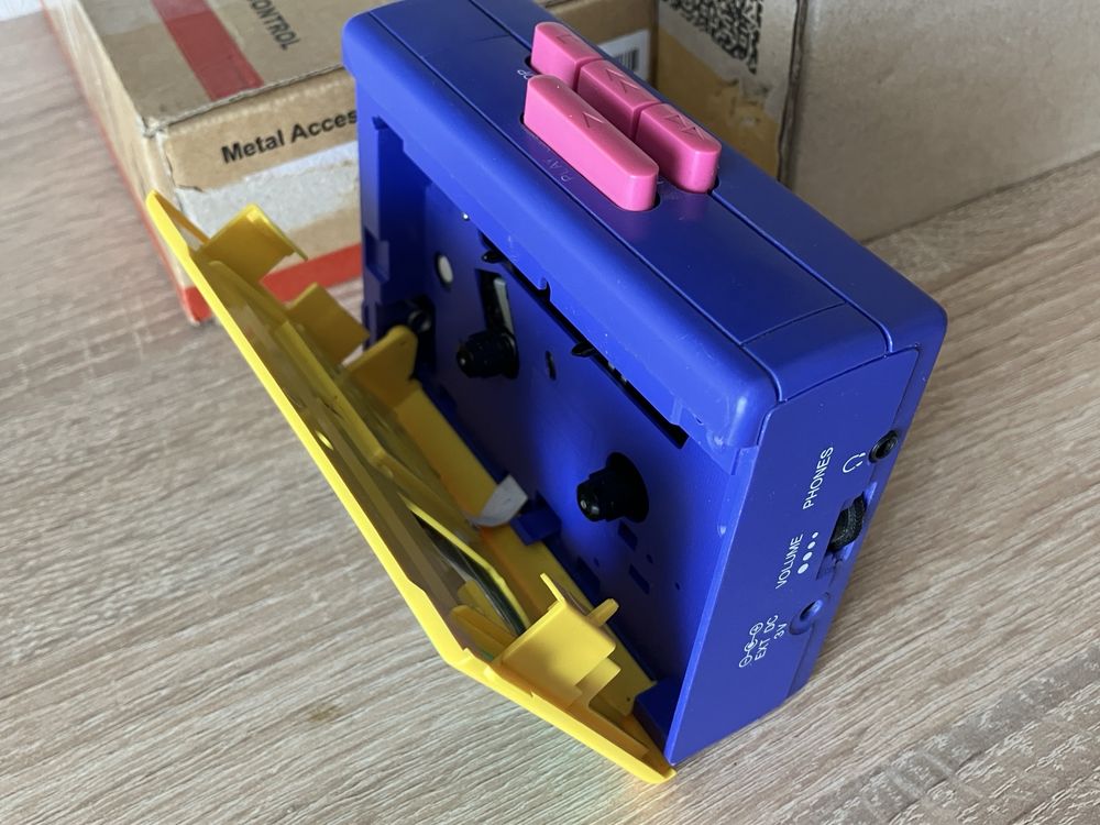 Касетник Sanyo stereo с эквалайзером