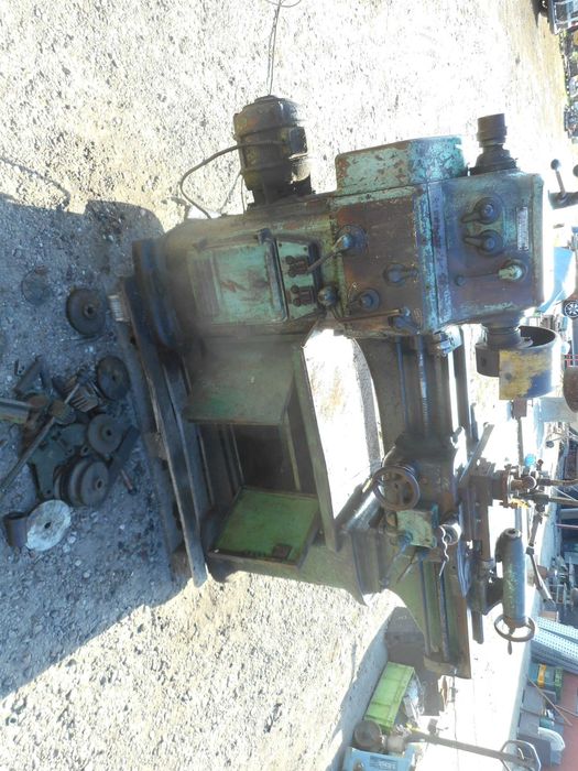 Tokarka Tos Tanio z Liniałem