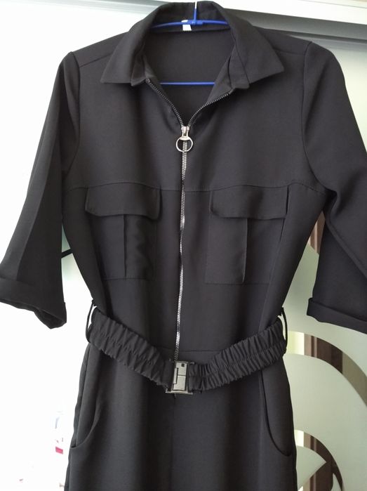 Продам комбинезон женский