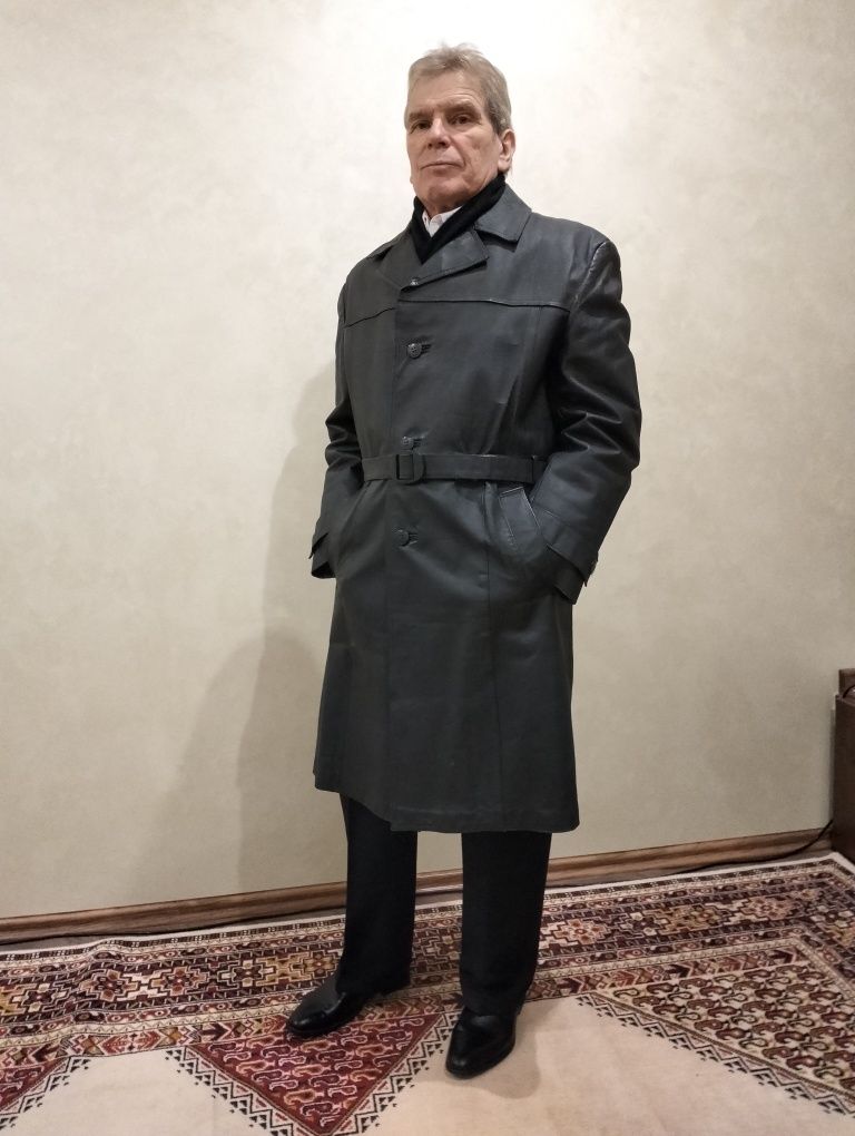 Продам пальто 550гр
