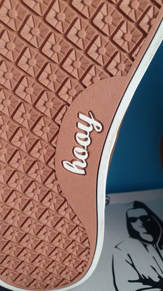 Buty męskie sportowe Serpentus rozmiar 44 / wkładka 28 cm