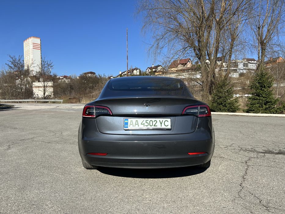 Оренда/Прокат авто Tesla Model 3 2022р