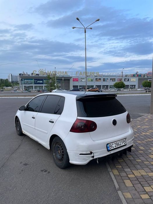 Wolkswagen,Golf 5 2.0 tdi