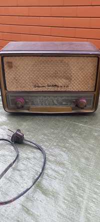 Rádio Philips antigo