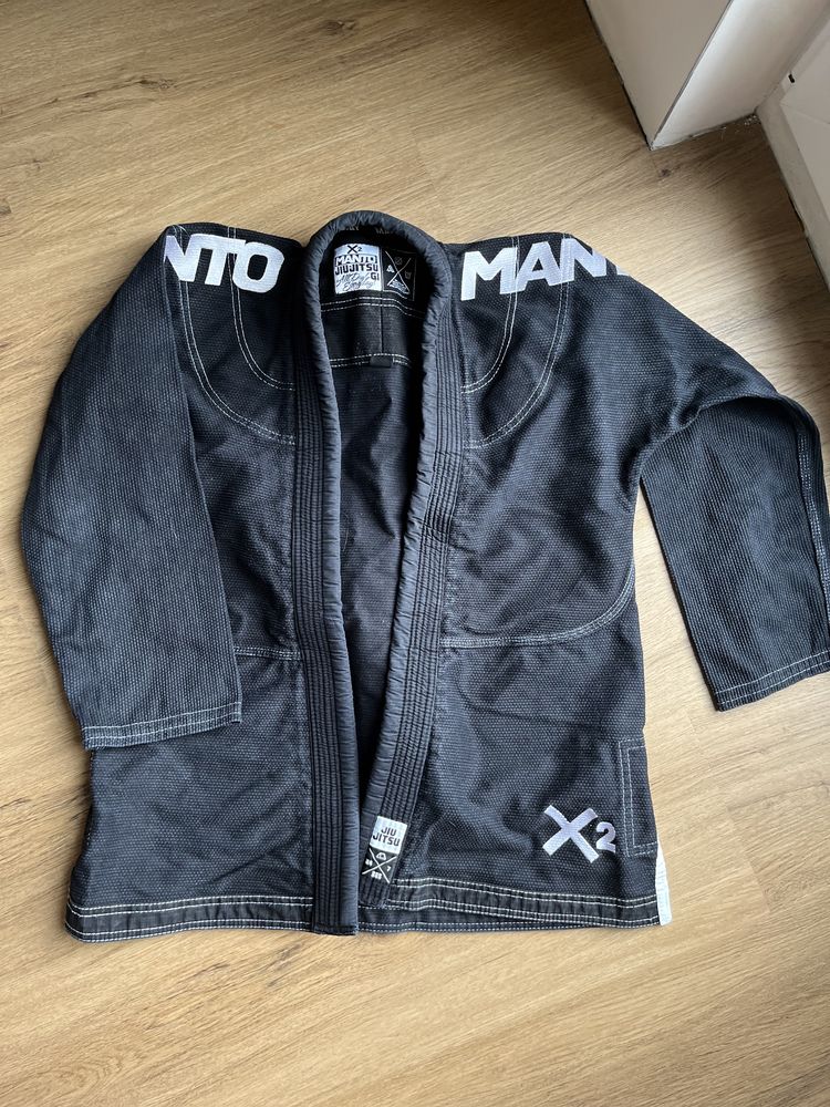 Kimono Manto (Gi) do Jiu Jitsu