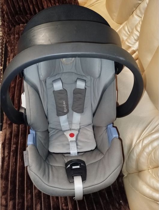 Дитяче  авто крісло Cybex Aton 5  вік від 0-13кг
