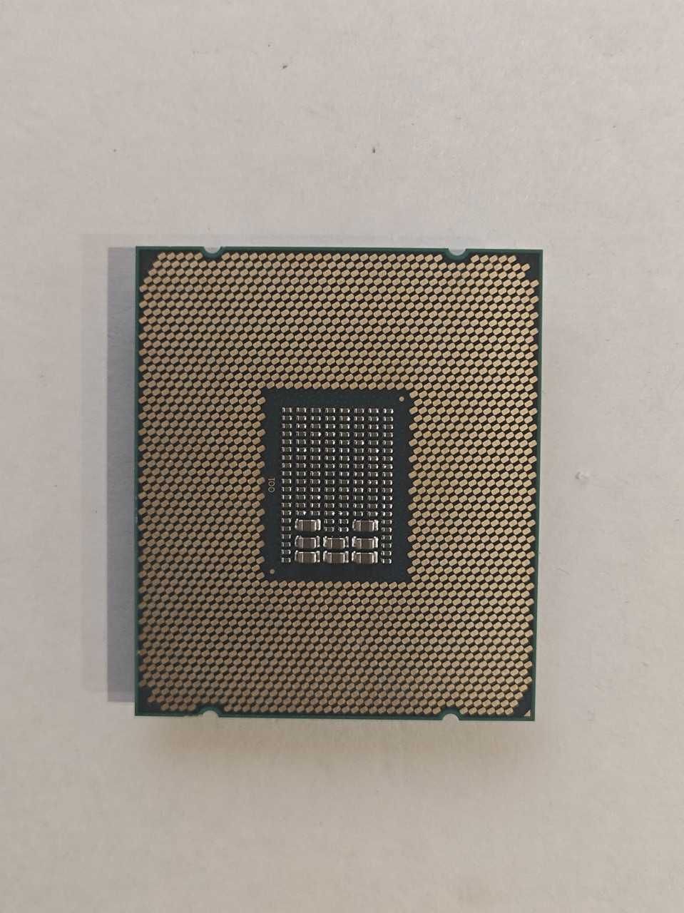 Cерверный процессор Intel Xeon E5 2690 v4 LGA2011-3 SR2N2 Б/У