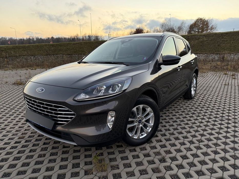 Ford Kuga * Titanium * Super Stan !!