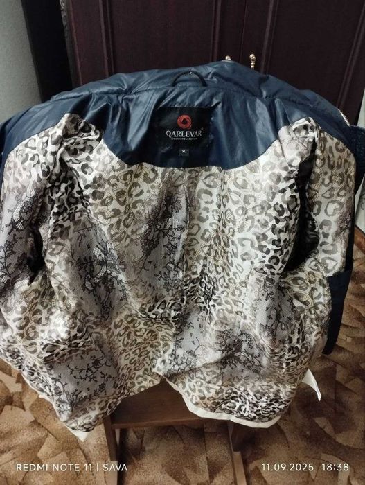 Куртка жіноча, осіння.