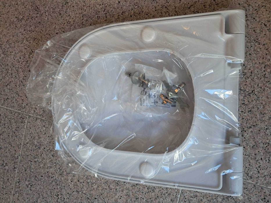 Sanita Suspensa Hatria Fusion Pure Rimless + Tampo Soft-Close (Branco)