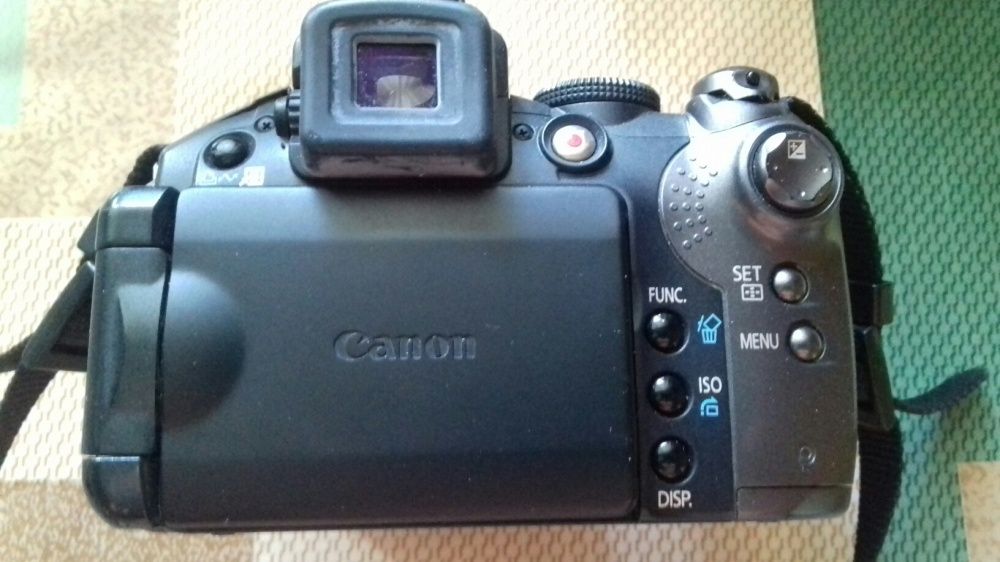 Продаю фотоаппарат " Canon "