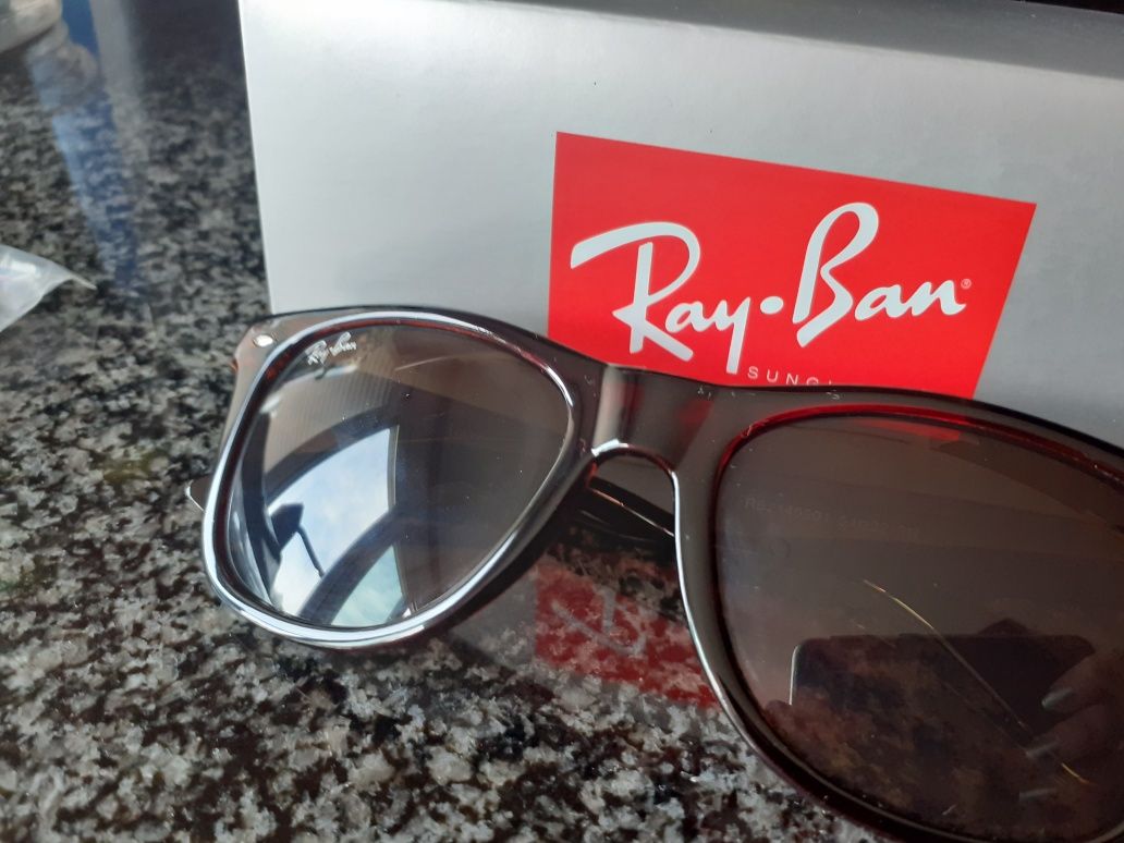 Óculos de sol estilo Rayban