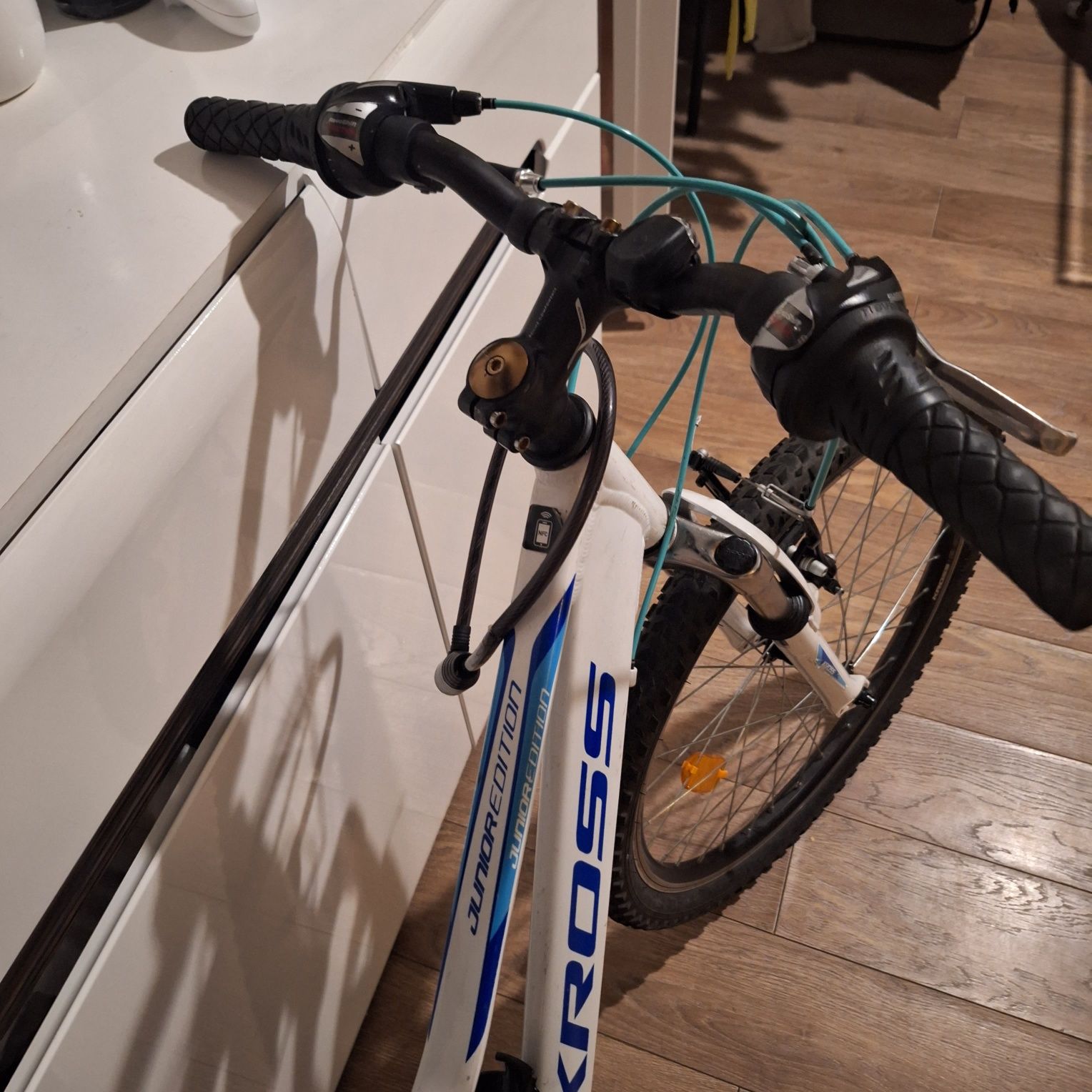 Rower Kross 24 cale rama 13 jak nowy